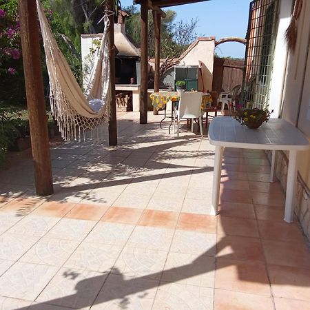 Isuedda Villa Marrubiu Exterior photo